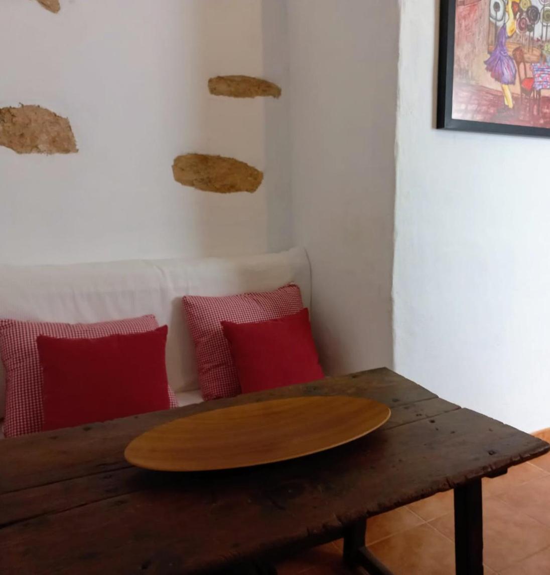 Encantadora Casita Con Molino Y Piscina Antigua  Exterior foto
